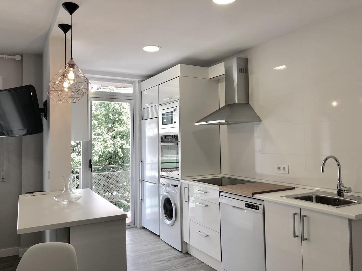 Plaza 5 Carabanchel Apartment Мадрид Екстериор снимка