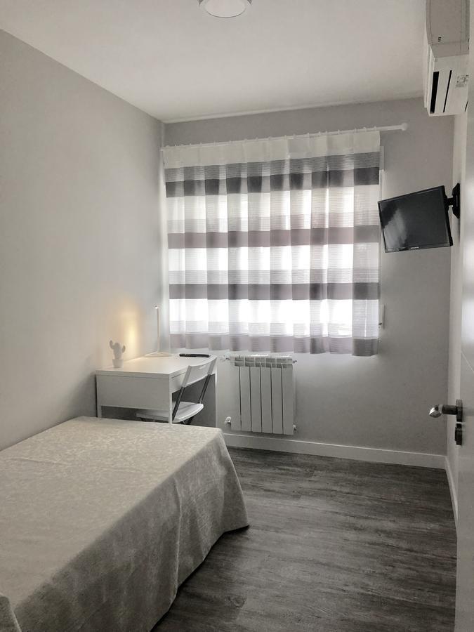 Plaza 5 Carabanchel Apartment Мадрид Екстериор снимка